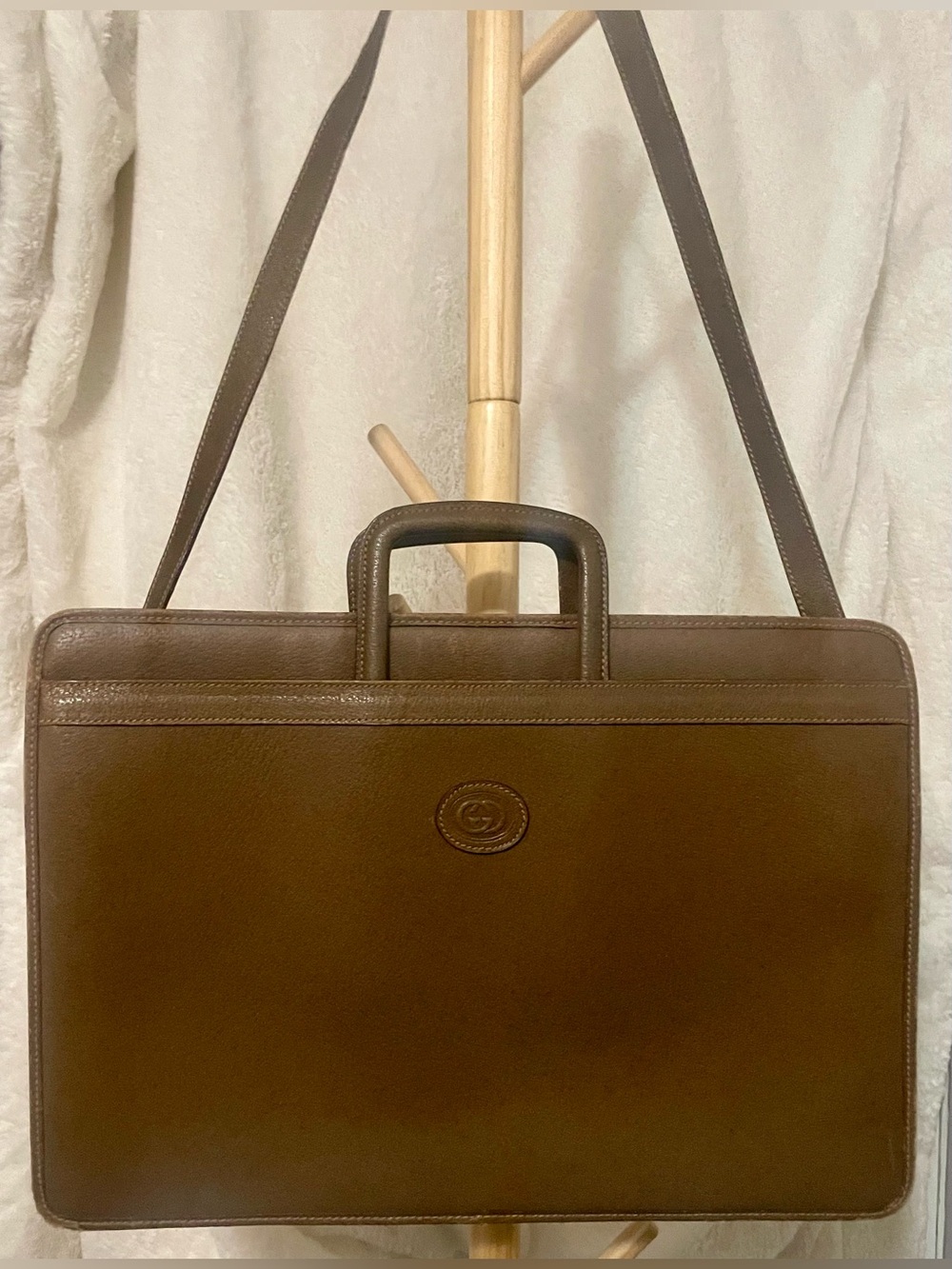 Gucci Brown Leather Briefcase with Detachable Shoulder Strap